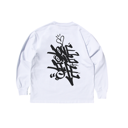 tagging back print LS tee in white