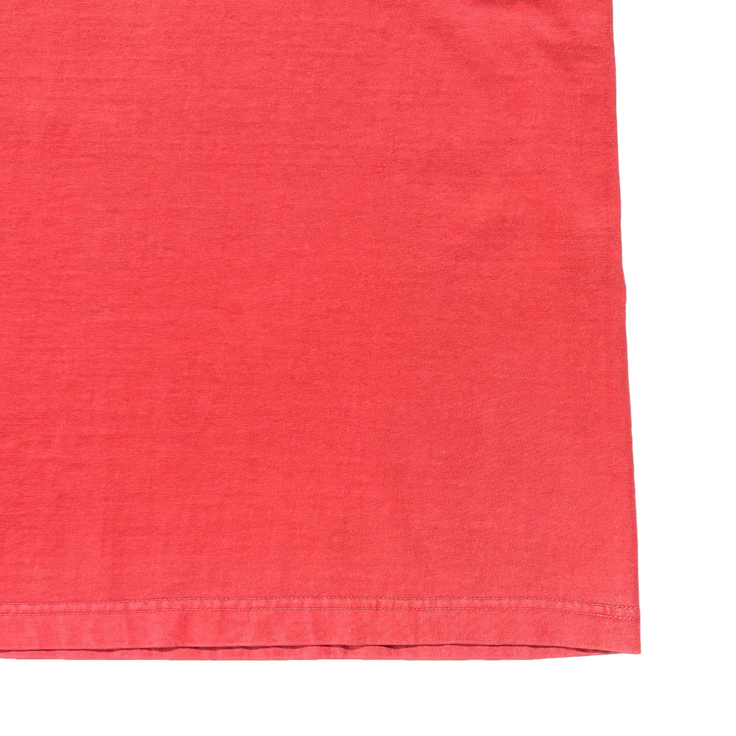back print tagging tee in vintage red