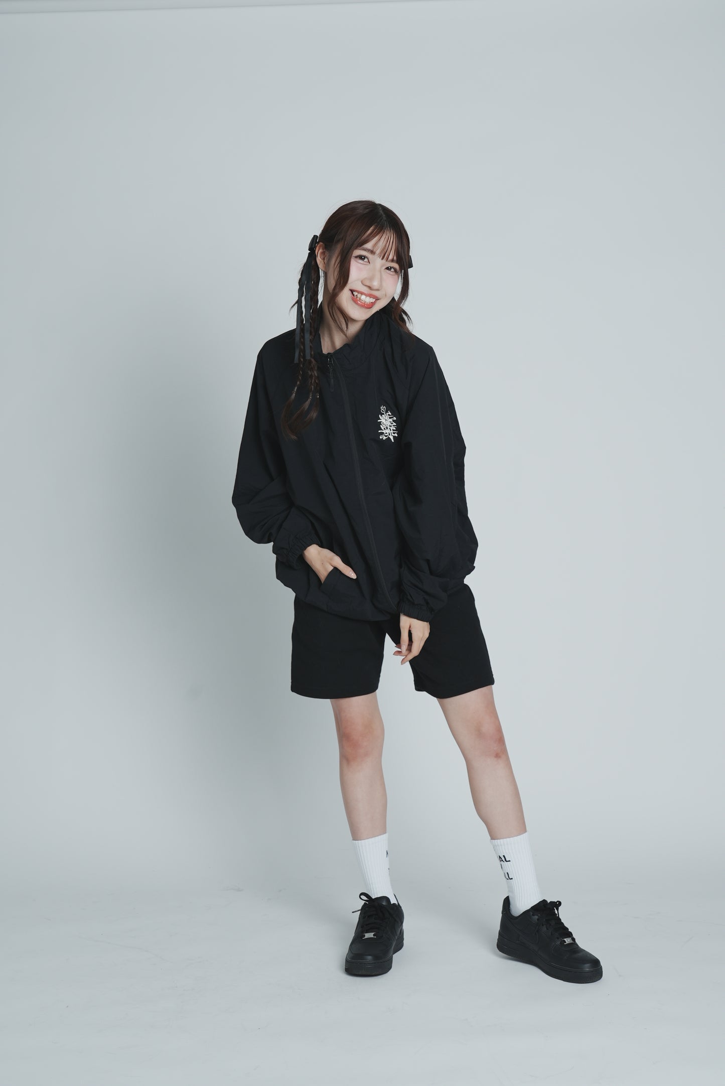 love one life training jacket in black
