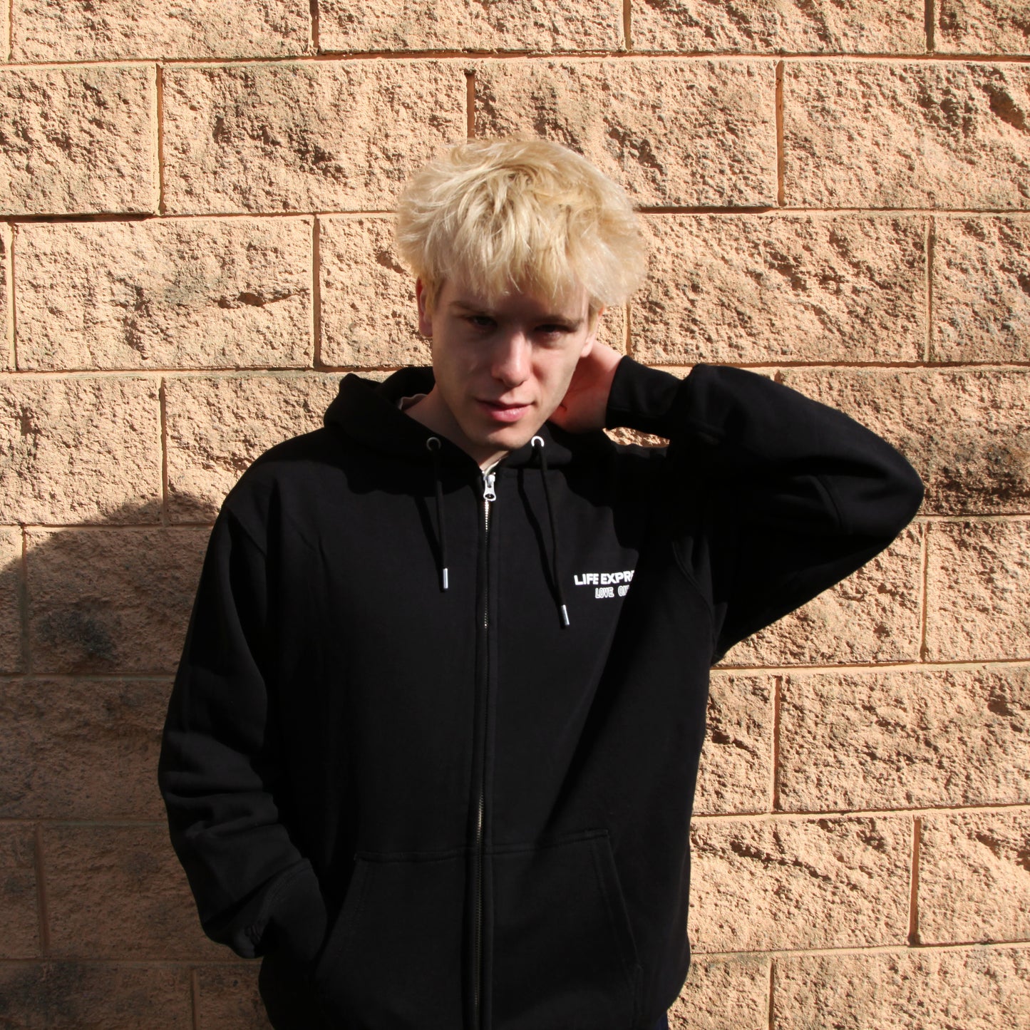 life express hoodie in black