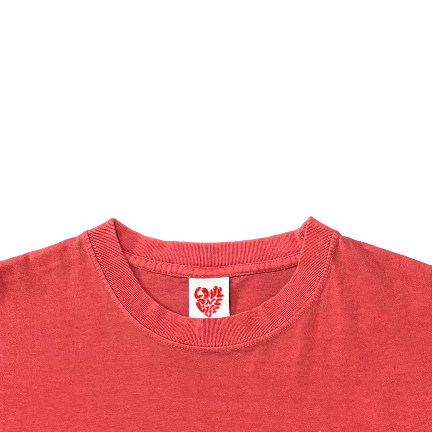 tagging tee in vintage red